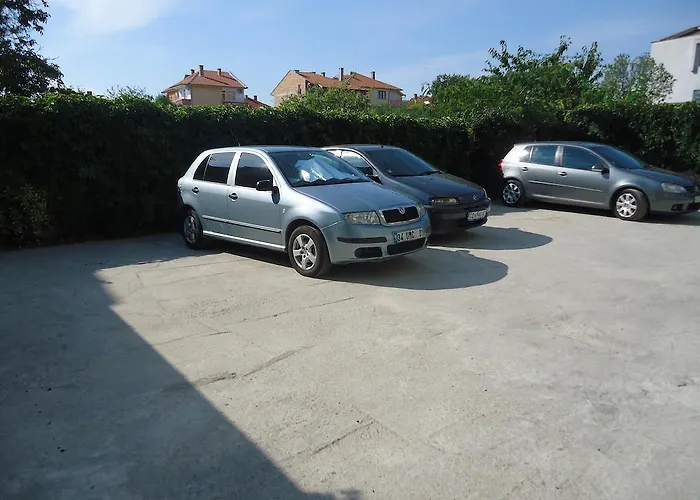 Πανσιόν Ruskovi