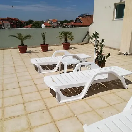 Ruskovi Pensionat Ravda